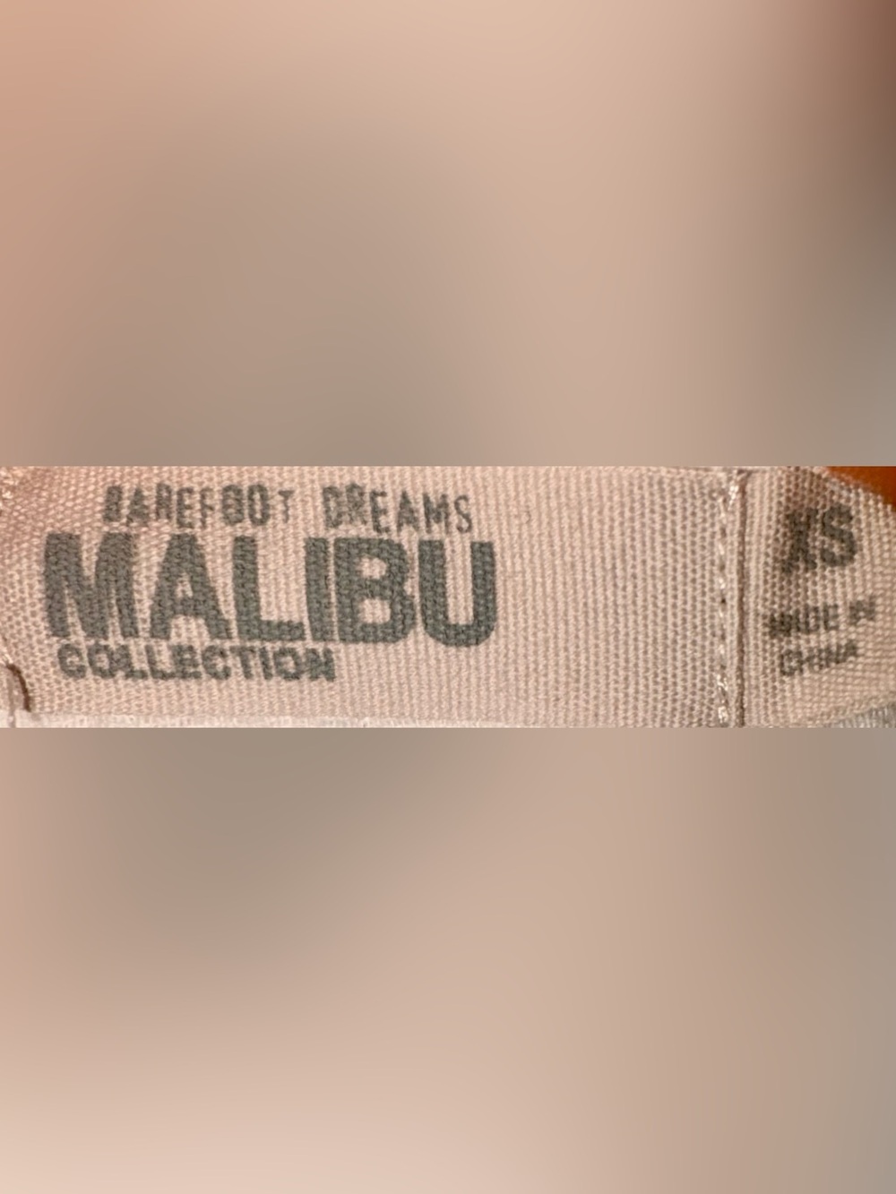 Barefoot Dreams Malibu Collection 
Sun Soaked Crinkle Cotton V-Neck Caftan White - Picture 6 of 6